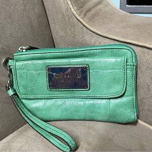 Liz Claiborne wristlet